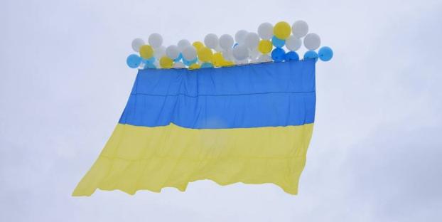 23 августа над неподконтрольными территориями Донетчины пролетит гигантский флаг Украины