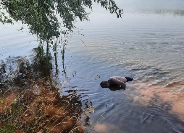 Из водоема в селе Белокузьминовка Константиновской ГТГ спасатели вытащили тело утонувшего мужчины