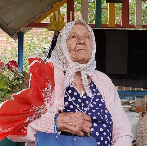 Живой свидетель вековой истории: Жительница Константиновки отметила 100-летие