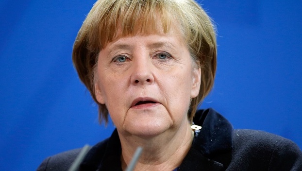 Канцлер Германии после теракта хочет отправить нелегалов на родину 