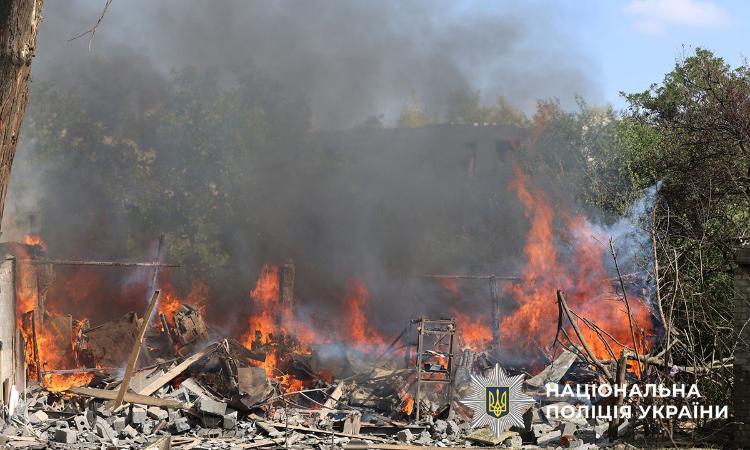 Сегодня по Краматорску ударили две авиабомбы, есть пострадавшие. Фото