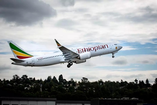 В Кении разбился пассажирский авиалайнер, на борту которого находилось 157 человек