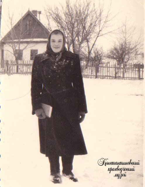 учительница Украинского языка на Донбассе в 1960-х годах