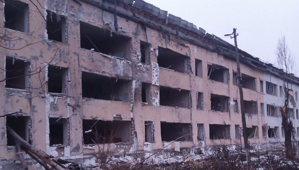 По Мирнограду выпустили шесть ракет: Сводка обстрелов за сутки