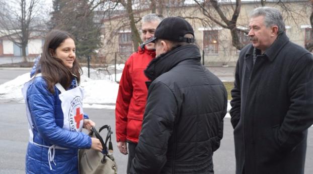 В Красноармейске доставили гуманитарную помощь для «Воды Донбасса» 