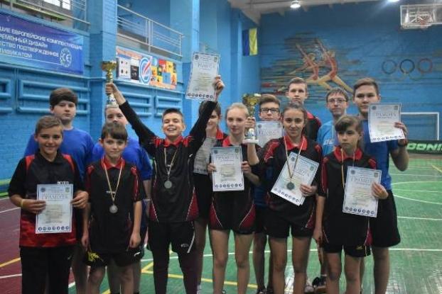 Покровские теннисисты первенствовали на Кубке Донецкой области