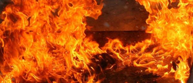 Мужчина и трехмесячный ребенок пострадали во время пожара в Славянском районе