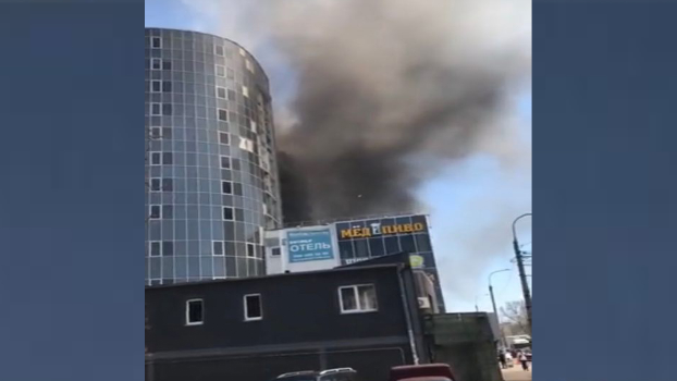 В Одессе масштабный пожар охватил жилую многоэтажку