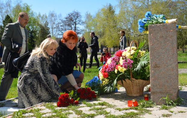Краматорчан приглашают обсудить эскиз памятника чернобыльцам