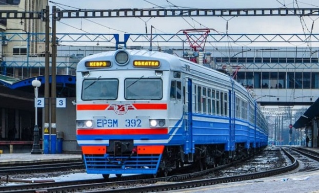 С 11 января подорожали билеты на электропоезд, следующий из Константиновки