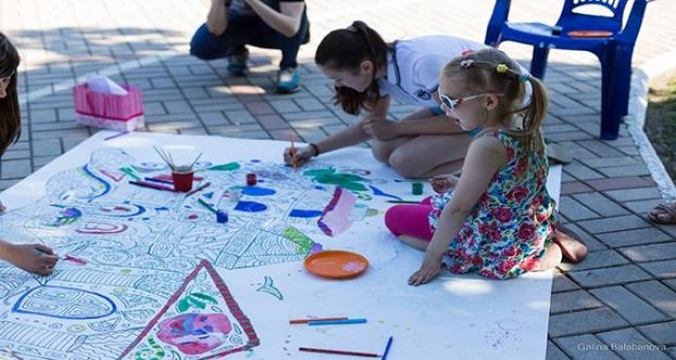 В Мариуполе Центр детско-юношеского творчества проведет имиджевый флешмоб