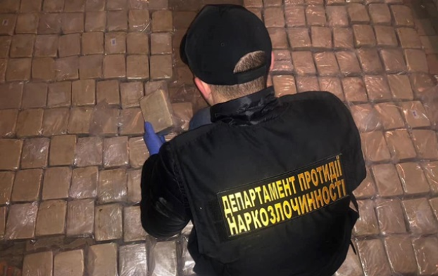 В Киеве задержана группа иностранцев-наркоторговцев