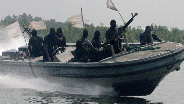 Пираты захватили судно с украинцами в Бенине