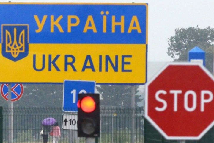 Возвращение домой: Почти 17 тысяч украинцев пройдут обсервацию