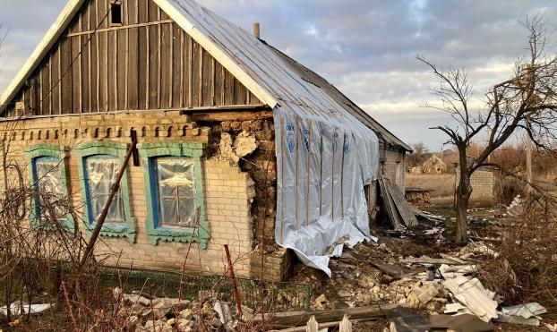 Донецька область зазнала обстрілів минулої доби, постраждали мирні мешканці