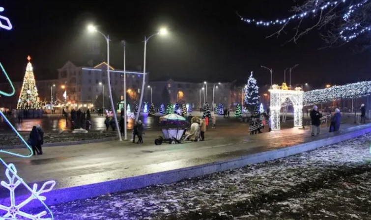 В Краматорске на открытии городской елки устроят светомузыкальное шоу