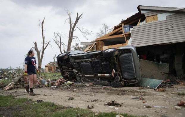 В США 130 человек получили травмы во время торнадо