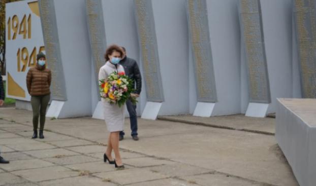 Годовщину освобождения Украины от немецко-фашистских захватчиков отметили в Курахово