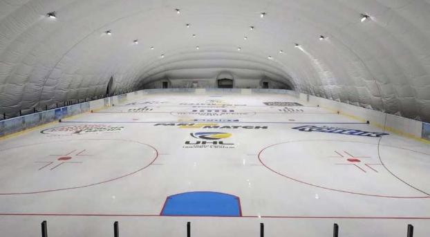 В столице Украины открыли новую ледовую арену