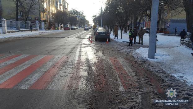 В Краматорске две школьницы попали под колеса автомобиля