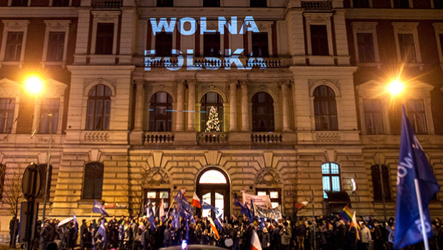 В Польше оппозиция пытается захватить власть