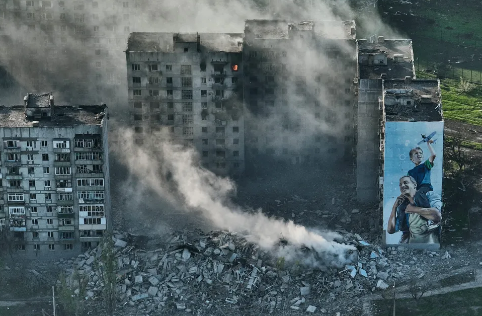 Для переселенцев из оккупированных территорий расширят возможности по программе єВідновлення