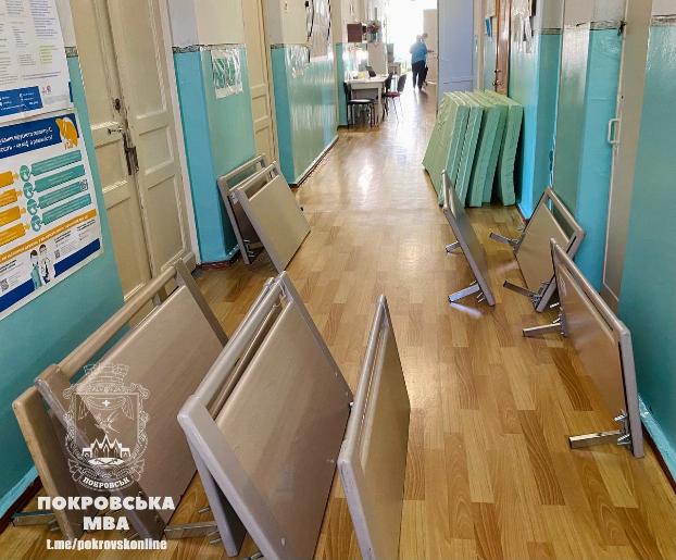 В больницу Родинского волонтеры передали оборудование 
