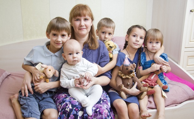 Новый детский дом семейного типа в Константиновке ждет дружную многодетную семью
