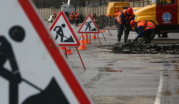 «Укравтодор» рассчитывает получить 17 млрд гривен на реконструкцию дорог в 2017 году