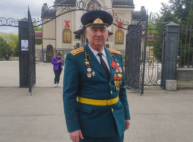 Подполковник запаса Иван Ковалев пытается сохранить совет ветеранов в Константиновке