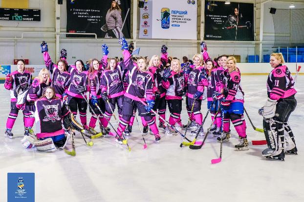 Завтра стартует чемпионат Украины по хоккею среди женщин