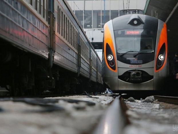 «Укрзализныця» назначила 8 новых поездов на 2019/20 годы
