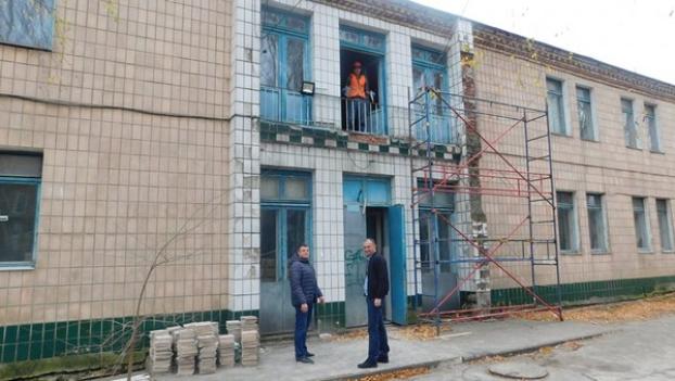  В  Курахово  капитально отремонтируют инфекционное отделение больницы