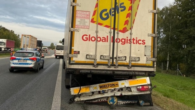 Автобус с украинцами врезался в грузовик в Польше — есть пострадавшие