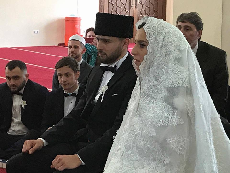 	Джамала вышла замуж по мусульманскому обряду