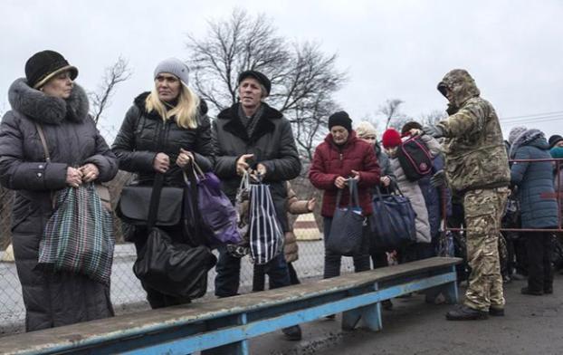 Названо число официально зарегистрированных переселенцев из Крыма и Донбасса