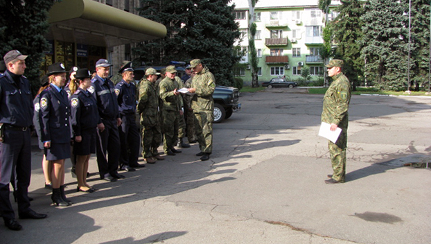 Усиленные наряды полиции патрулировали Белицкое