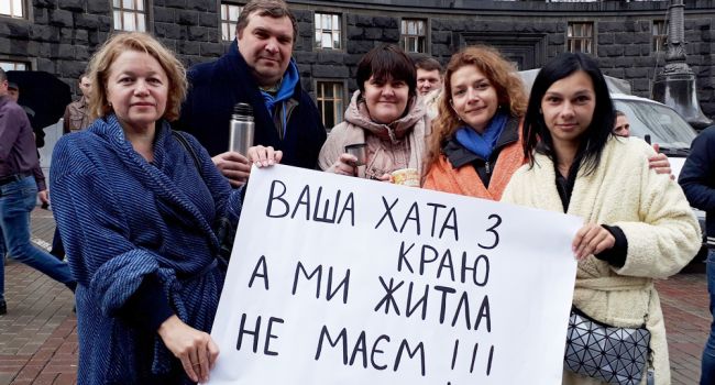 Что будет с пенсиями переселенцев и жителей неподконтрольного Донбасса