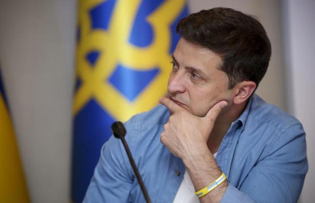 Чего ждут украинцы от президента в первую очередь: опрос