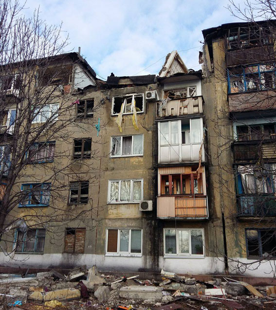 Донбасс: В Украинске взорвался многоквартирный жилой дом. Есть пострадавшие