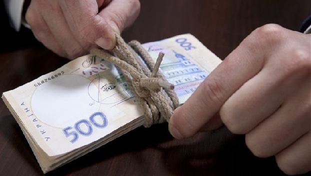 Какова задолженность по заработной плате в Украине