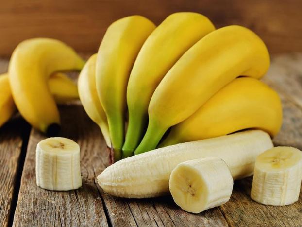 Бананы на завтрак не потреблять призвал диетолог