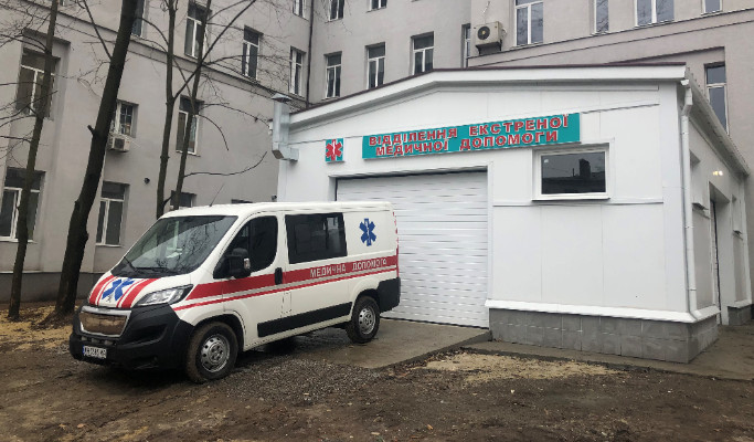 В Константиновке Павел Кириленко проинспектировал реконструкцию отделения экстренной медицинской помощи