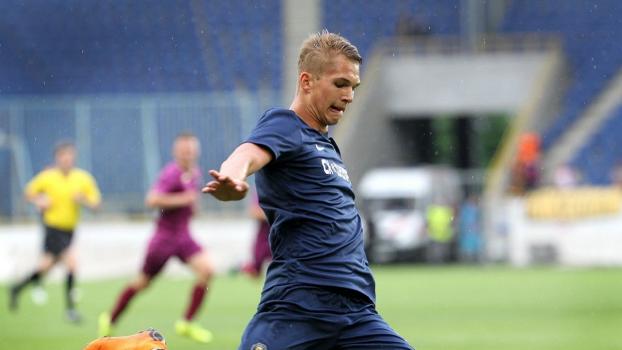 Новичок из Днепра одержал первую победу в футбольной украинской элите