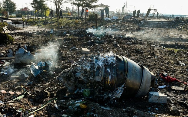 Украинский Boeing был сбит двумя иранскими ракетами — Bloomberg