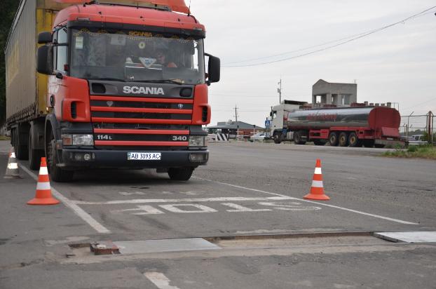 В Дружковке владелец грузовика заплатил 52 тысячи гривень штрафа за перегруз