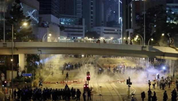 Протесты в Гонконге: пострадали 28 человек