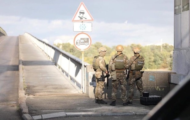 Захват моста в Киеве: что известно на данный момент