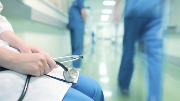 Обнародованы зарплаты врачей в государственных больницах Украины