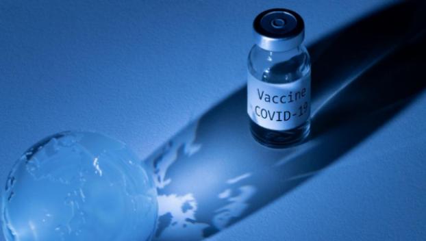 Ответственность за последствия от вакцин сняли с производителей